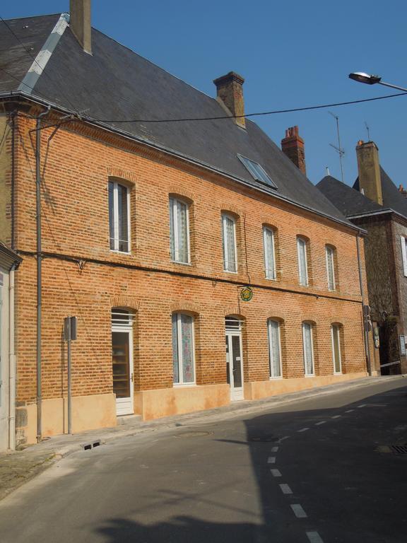 Bed and Breakfast Carrefour De L'Ormeau Mondoubleau Exterior foto